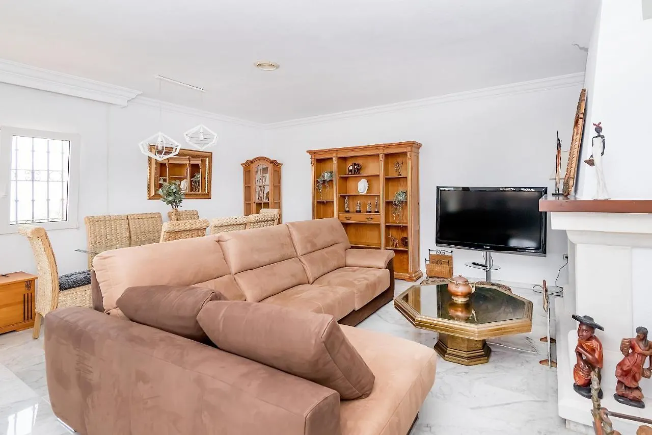 Bhost - Villa Sunrise Benalmadena