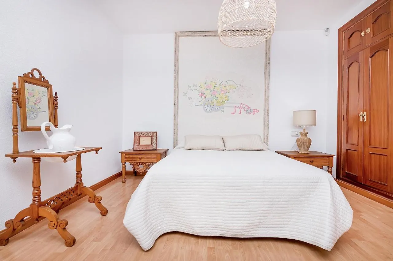 Bhost - Villa Sunrise Benalmádena