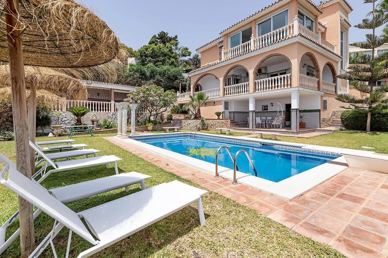 Bhost - Villa Sunrise Benalmádena Spanien